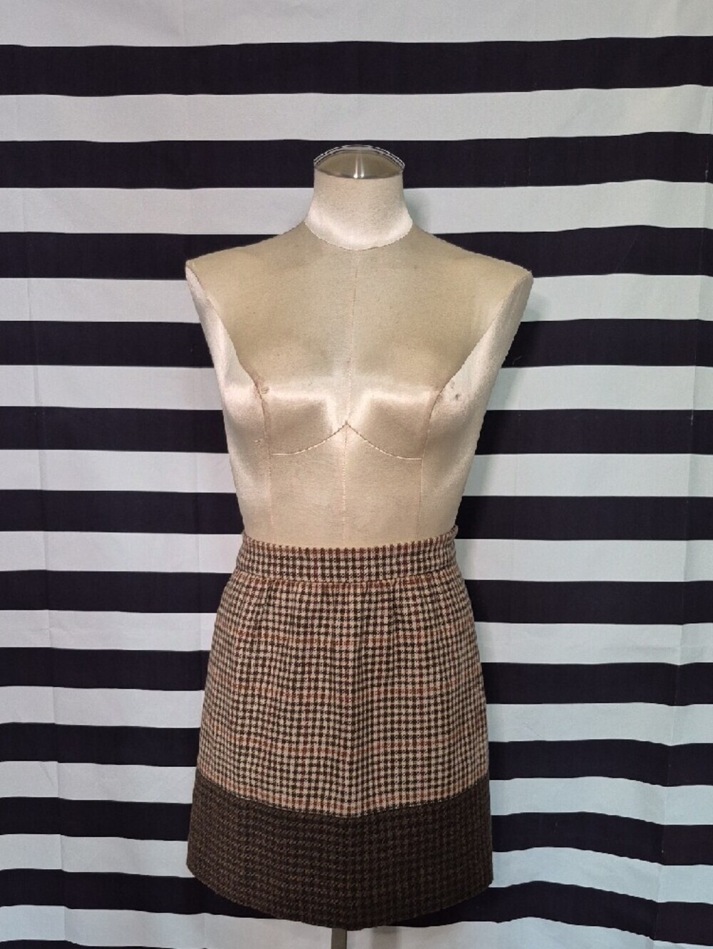 J. Crew Cassic Two-Tone Houndstooth Mini Skirt - Brown/Tan - Picture 4 of 6